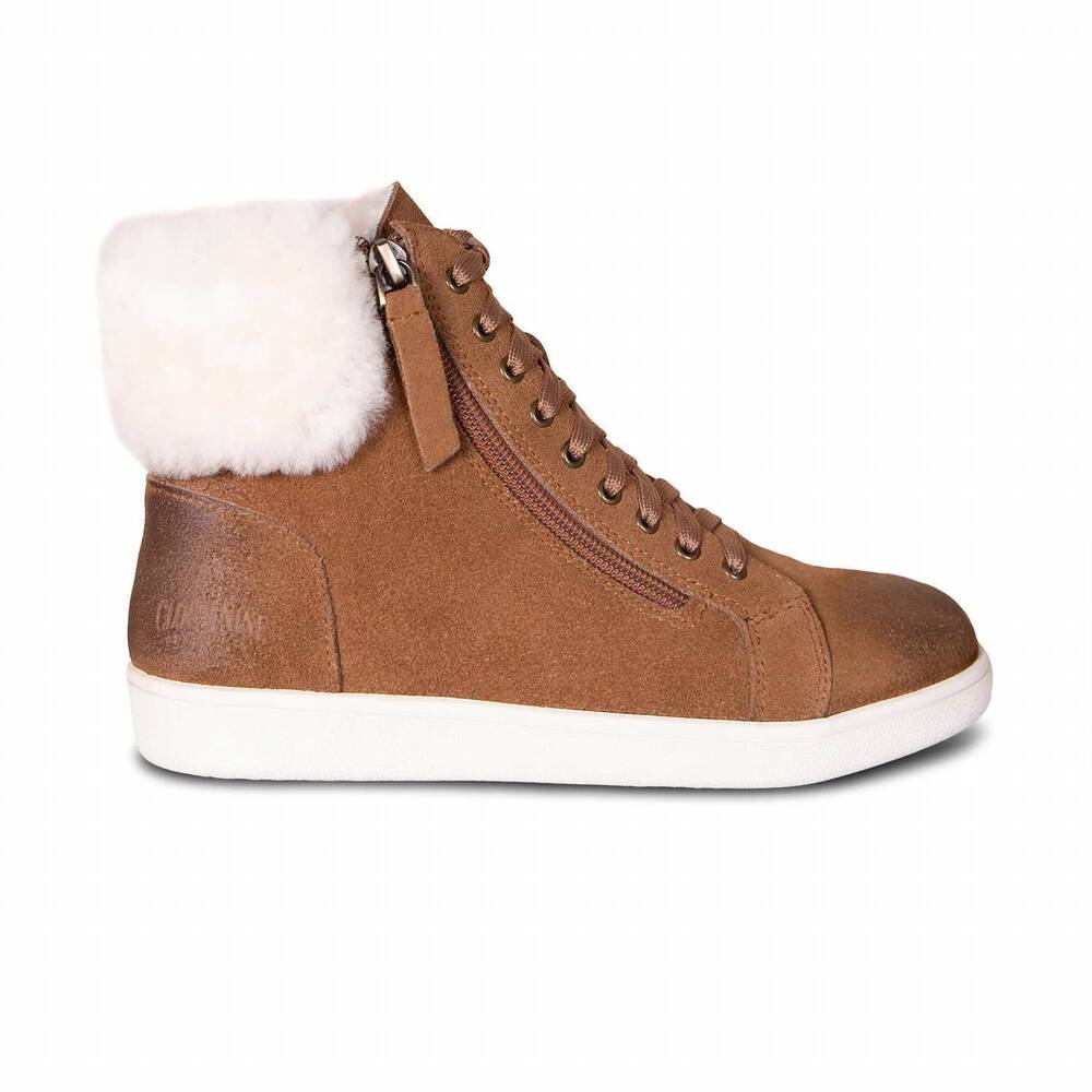 NEW CLOUD NINE women's chelsea sneaker in wheat